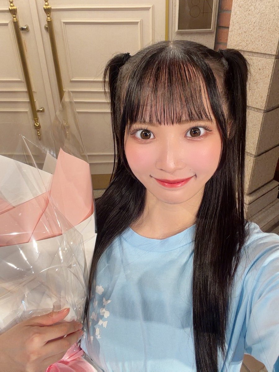 SKE48_13kisei_'s tweet photo. りさにゃこと #桜井愛莉咲 です🐈🐾

#可能性こそが未来 公演 最終公演ありがとうございました！！🌟

大好きなファンのみんな、メンバーに囲まれて卒業できて幸せでした！改めて1年半、本当にありがとう！！

みんなことが世界で一番大好き🎀 https://t.co/FAjQUuNZP0