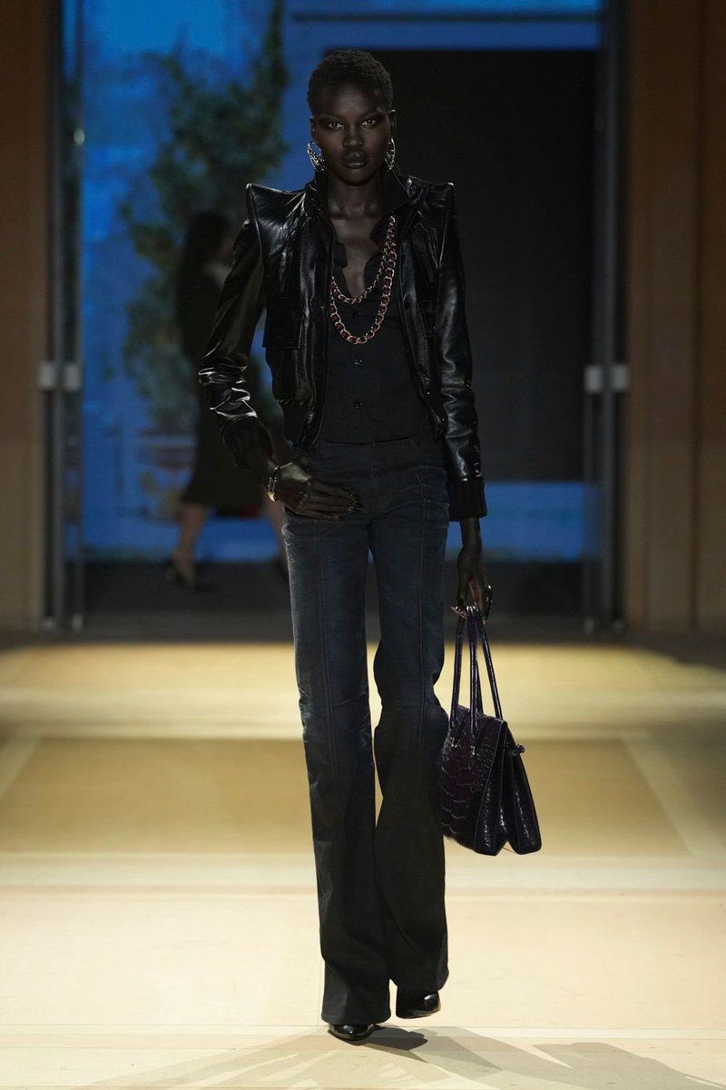 StreetFashion01's tweet photo. Gucci SS27 By Demna! https://t.co/e6TMx7YzXp