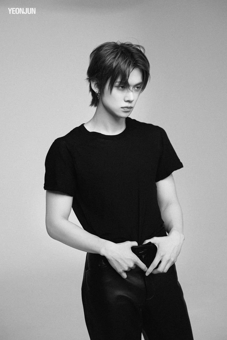 EVAN_FILES's tweet photo. “DEATH OF ME” (#15) by EVAN is now the 3rd highest-peaking album by a 4th-gen K-pop soloist on Billboard Japan Hot Albums

1. No Labels: Part 02 (#4) — YEONJUN  
2. No Labels: Part 01 (#6) — YEONJUN  
3. Death of Me (#15) — #EVAN https://t.co/hur1L4RDVz
