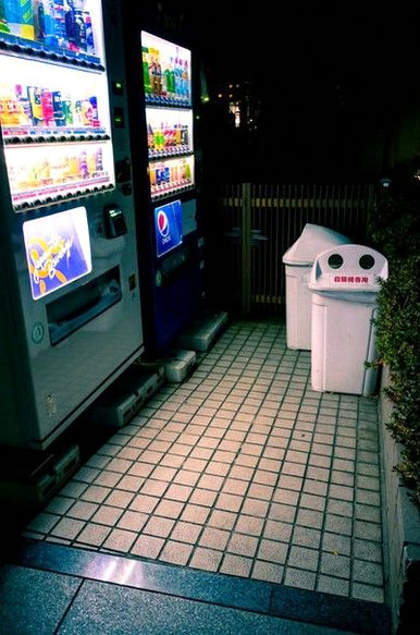 anis310165's tweet photo. アラビアータって
イタリア語で
「怒った」って意味なんですね。
ランチ、パスタ食べたんだけど
辛すぎて、吹きました。
それで気になって調べてみると
アラビアータ→怒った
ペスカトーレ→漁師
プリマベーラ→春
イタリアン食べにいくと、よく聞く言葉ばかり。 https://t.co/vFX0TF3UvI
