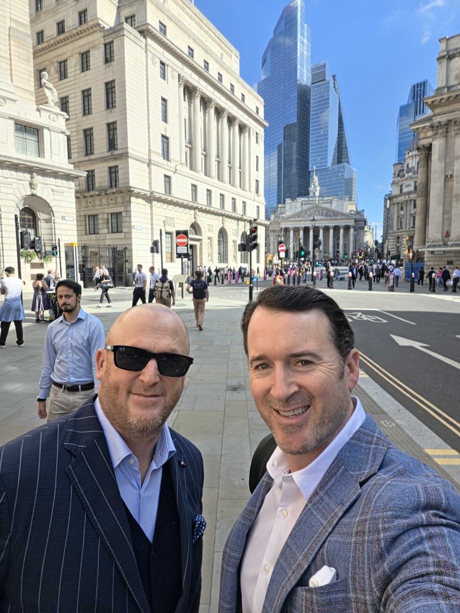 devicie's tweet photo. Cyber, conversations and an iconic London backdrop. 🇬🇧

A great day at Cyber & Beats connecting with the security community and talking about what’s next for cybersecurity, modern device management and Microsoft Intune.

Thanks to everyone who made it happen. 👏

#CyberAndBeats #CyberSecurity #MicrosoftIntune #DeviceManagement