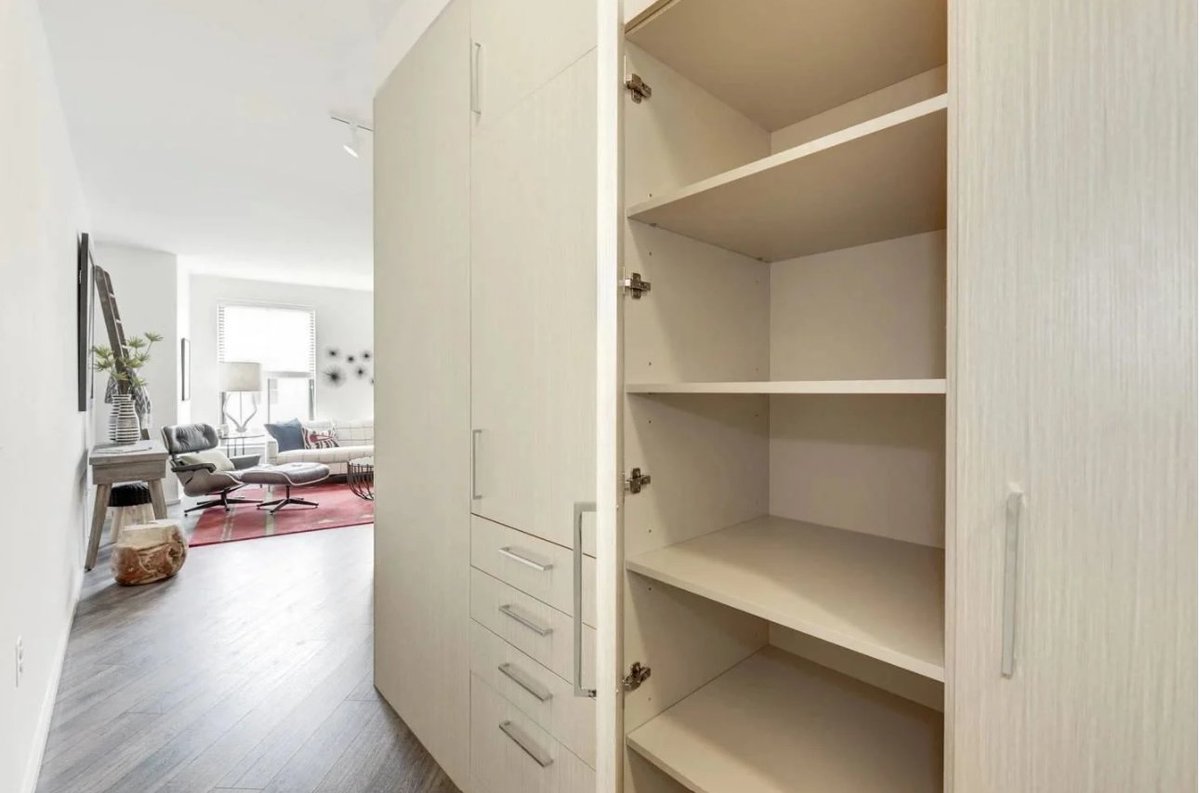 LiveReedRow's tweet photo. Looking for a place to love? ❤️ Our cozy 1-bedroom apartment offers the perfect balance of comfort, style, and convenience. Don't miss your chance to call it home. Contact us today to schedule a tour! 🏡✨ #ForRent #HomeSweetHome https://t.co/3EcC5LGbuU