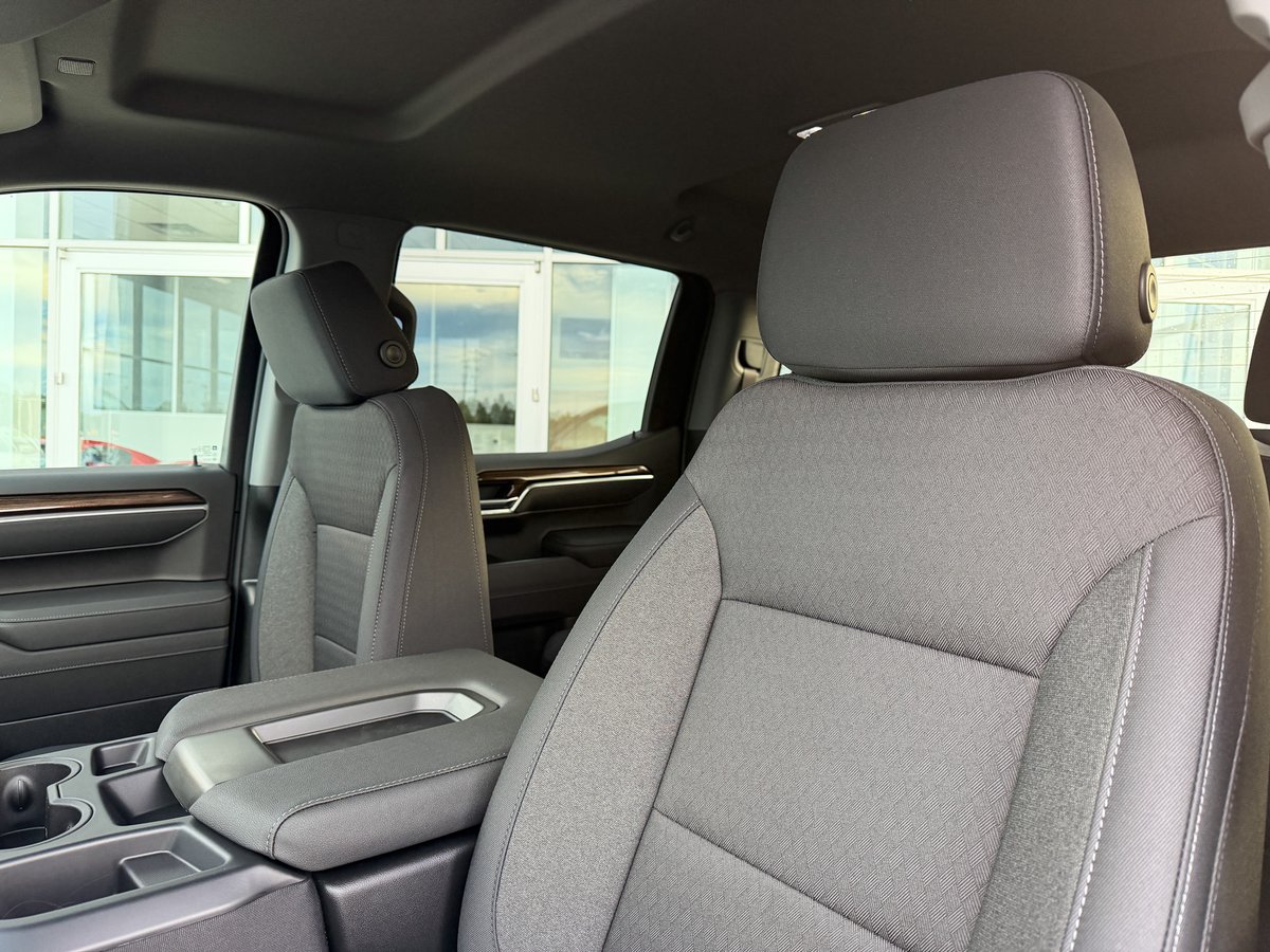 bergerchevy's tweet photo. Don’t miss out on Berger’s exclusive lease offers! 🤑 Right now, you can lease a 2026 #Silverado 2FL Crew Cab 4x4 for as low as $229 a month with an eligible trade.* Contact us to find the right #Chevy and financing option for you! *See dealer for details.
https://t.co/Th2rT4icYb https://t.co/WIwB7ZmgSN