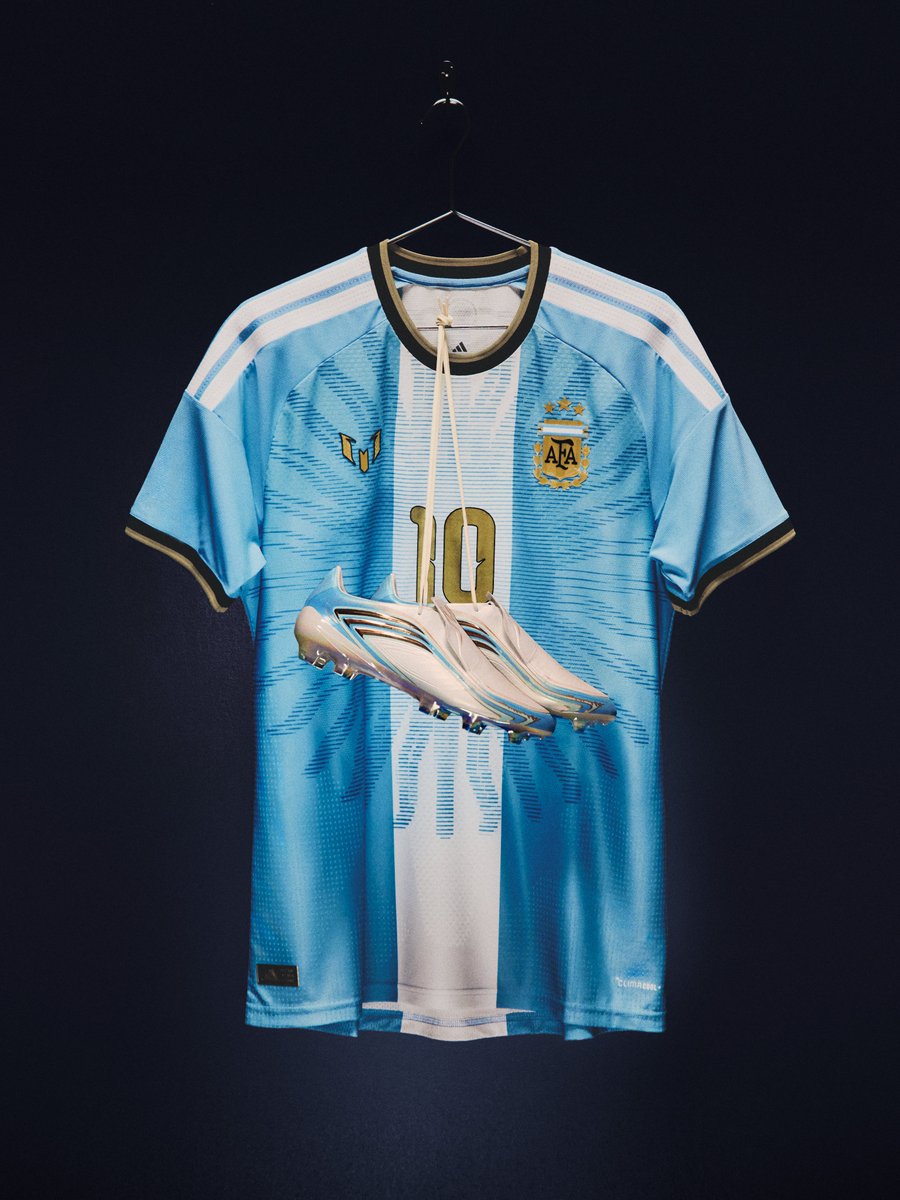 adidasfootball's tweet photo. thank you, Argentina. a jersey to celebrate everything we've lived through together. 🇦🇷

gracias, Argentina. una camiseta para celebrar todo lo que vivimos juntos. 🇦🇷​

👉 https://t.co/xPnKJzAQlK https://t.co/1JHK9rwi5Q