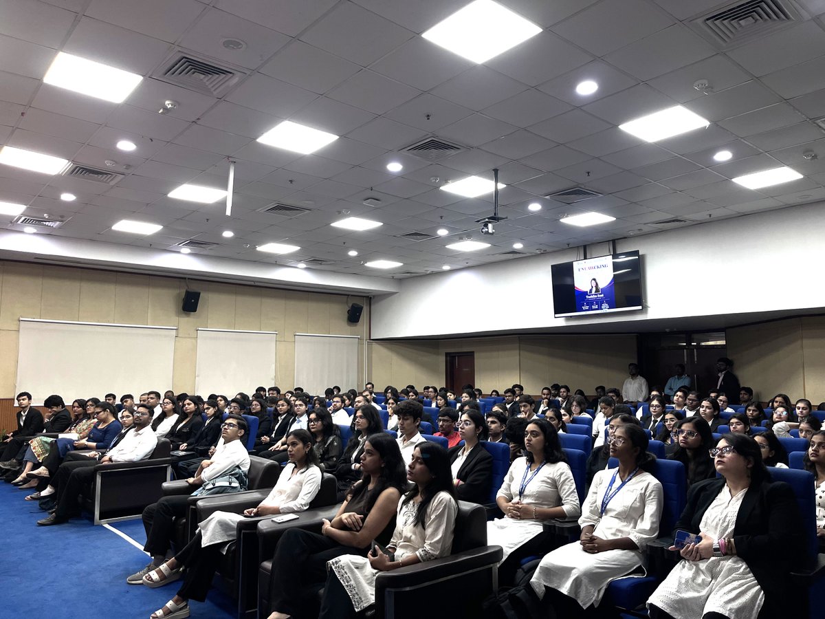 NFSU_Delhi's tweet photo. Internship Assistance Cell, SLFJPS, NFSU, Delhi hosted Ms. Toshika Soni, Corporate Lawyer, for an insightful session on “Unlawcking: Breaking In and Moving Up in a Law Firm” today. 

#NFSU #NFSUDelhi #IAC #LawSchool #CorporateLaw #LegalCareers #LegalEducation #InternshipStrategy https://t.co/mi7SxJoXbO