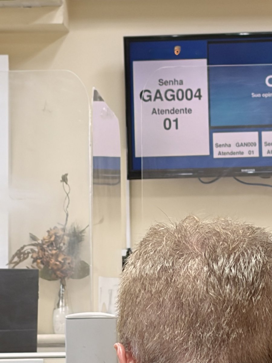 humbias's tweet photo. Como dizem os jovens: To gag https://t.co/6dJ8fRXnQ5