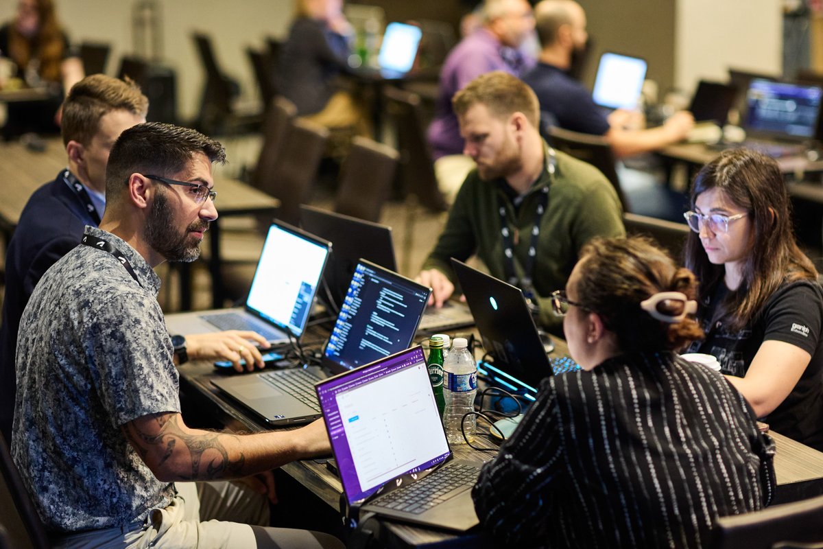 AutodeskAPS's tweet photo. #AI in #DesignandMake works best when it understands your systems. At #AU2026, we introduced Autodesk Assistant Builder, which lets you connect your agents, MCP servers, tools, and data to #AutodeskAssistant. Discover what it can do—and learn what's next: https://t.co/DiBe5sMAEo https://t.co/f6ObVx3u5Y