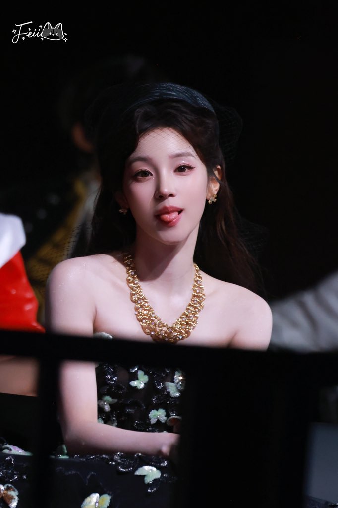 Feiii_0923's tweet photo. 260925 BAZAAR GALA

#우기 #宋雨琦 #YUQI #ウギ https://t.co/TcRyx1FBFN