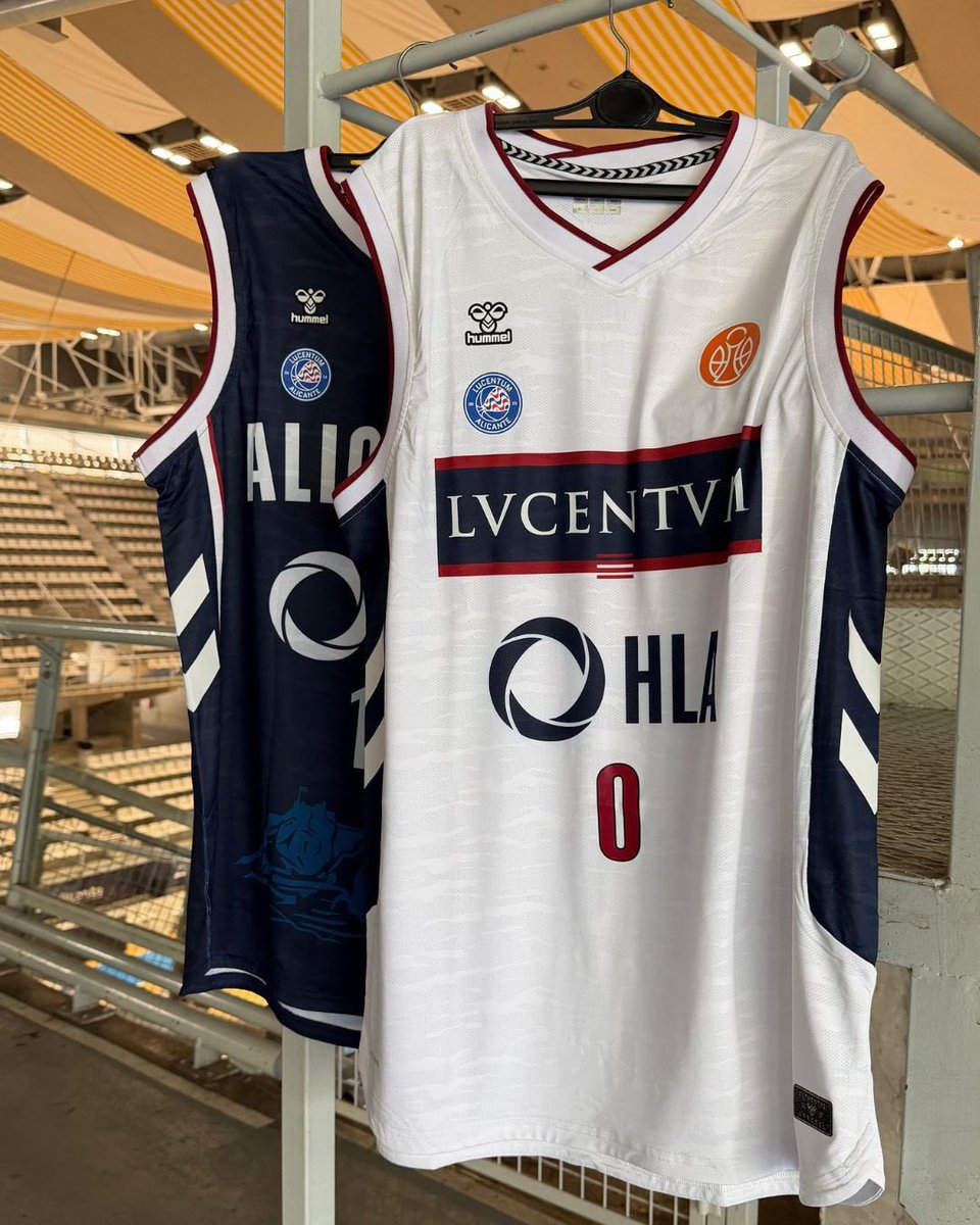 FundLucentum's tweet photo. 💙 NUEVA PIEL. MISMO ORGULLO.
Presentamos nuestras equipaciones para la temporada 2026/2027. 🏀🔥

¿Preparados?

#GeneracionLucentum https://t.co/8awmjlFDF2