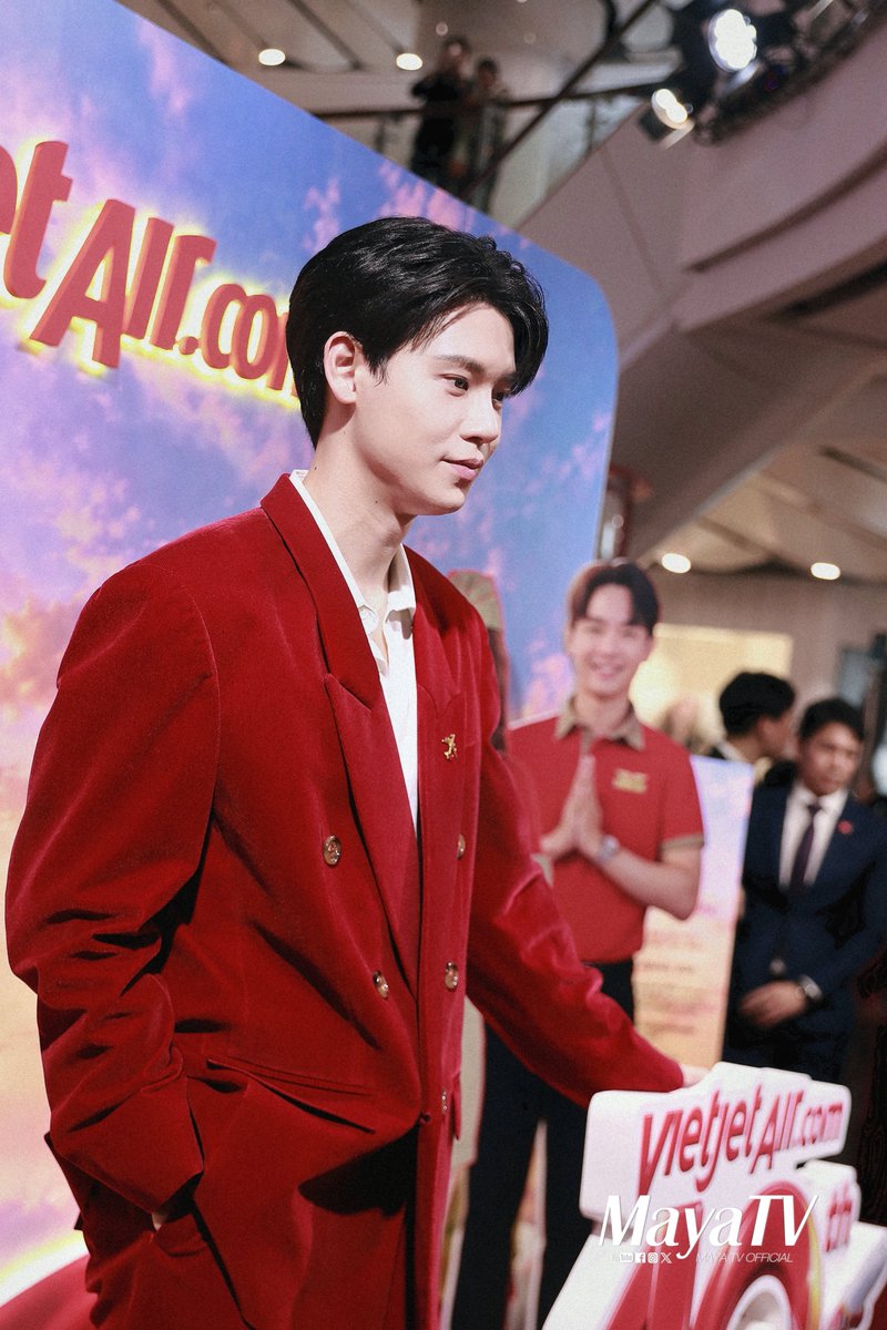mayaonline2002's tweet photo. Snapshot #MAYATVOFFICIAL | “หยิ่น อานันท์ ”#yinyin_anw ร่วมแจกความสนุก เตรียมพาแฟน ๆ รัดเข็มขัดแล้ว Take Off สู่ “A New Chapter” กับ “Vietjet Thailand 10th Anniversary”#Vietjet10thannixYin

Interview📽🔗https://t.co/40DuT3mfU7

YIN ANAN X VIETJET TH
 
#Vietjet10thBoeing
#Vietjet10thAnniversary