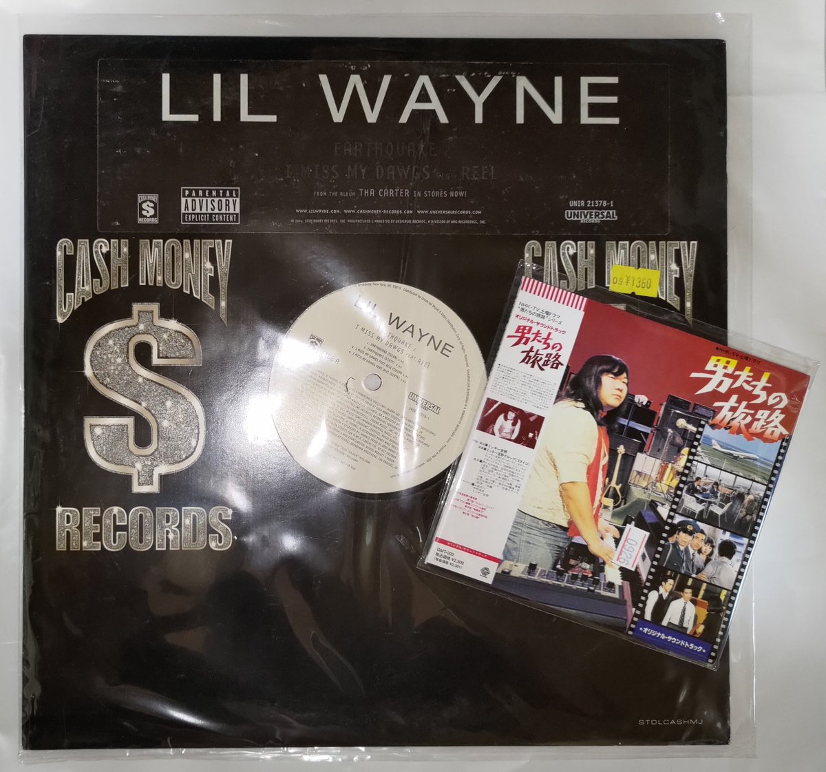 AI_Hidebu's tweet photo. はい本日店舗受取で引き取って来た12インチと紙ジャケCD
Lil' Wayne / Earthquake
俺たちの旅路(NHK TVドラマ･サントラ盤) / ミッキー吉野グループ https://t.co/nLRa6HfaJn