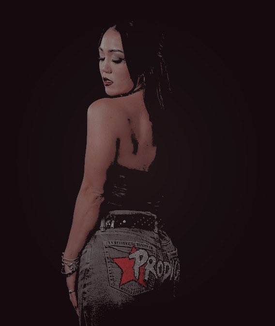 PopsTheRoxs's tweet photo. ᅟᅟᅟ
all  eyes   on   me.
ᅟᅟᅟ https://t.co/wc2w4IsmsY