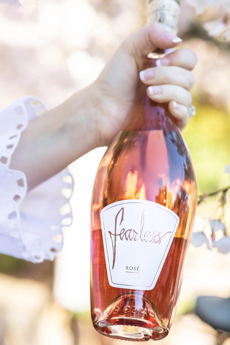 FearlessWines's tweet photo. Went through the four Rosé barrels this week. The Bacigalupi Grenache is still pale salmon and still finishes dry, which is what I wanted from it. https://t.co/hPFRJP1ZKO