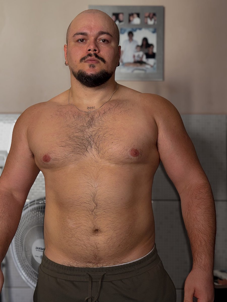 pinknippless's tweet photo. tenho 31 e já me chamam de daddy https://t.co/TxO5lbOwxv
