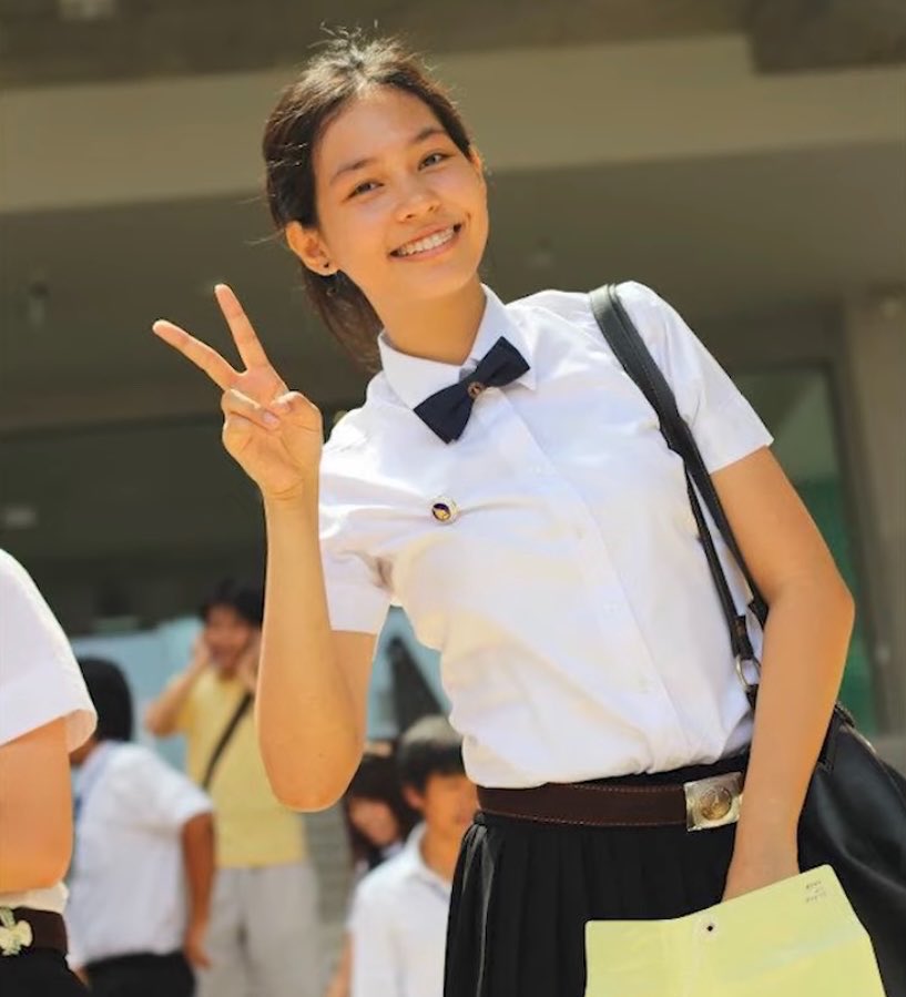 POhappykitten's tweet photo. ฉันเรียนมอปลายแต่เธอนั้นเรียนมหาลัย🫪 https://t.co/W6iF7s4wYL