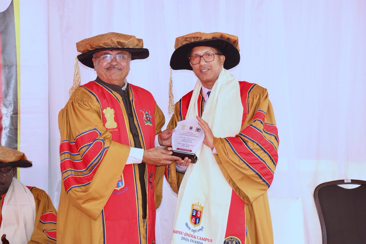 NFSU_Official's tweet photo. #NFSU #UgandaCampus #Convocation #ForensicScience #DefenceMinister https://t.co/4po6aF6Ko6