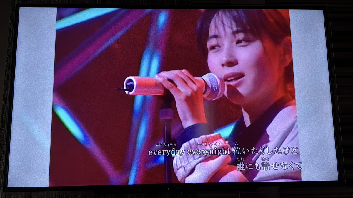 rayxzard's tweet photo. 華金ということでカラオケに行って
LIVE DAMのZARD「ライビュー!」を堪能してきました❗️
JBLのスピーカーで聴くライブ音源は格別ですね〜

Don't you see!も歌ってドラゴンボールGTの映像も拝んできました✌️
#ZARD #DAM #ライビュー https://t.co/yKljwSi6WH
