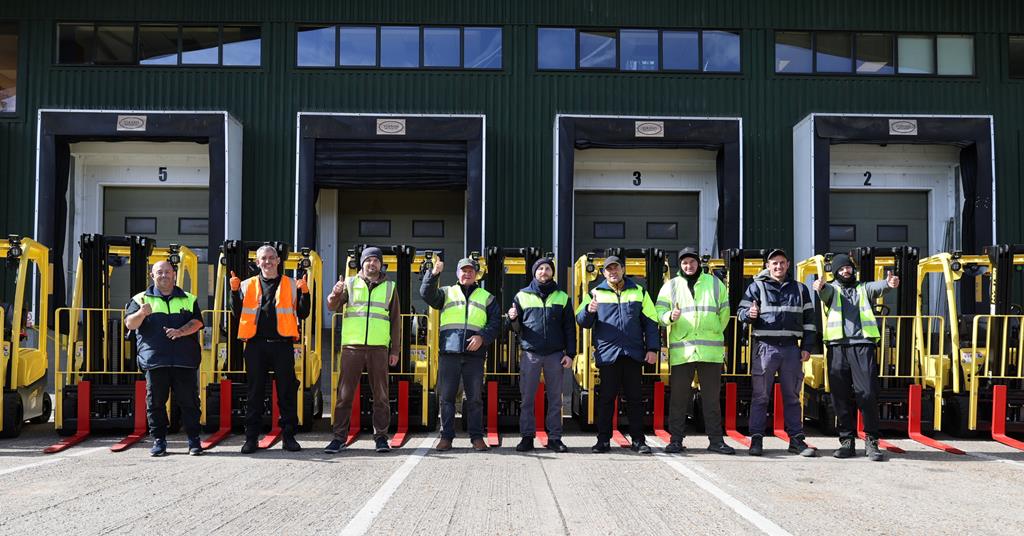 FPJlive's tweet photo. Mansfields puts new fleet to work https://t.co/yl79FlWQdU https://t.co/KgdVaLShHu