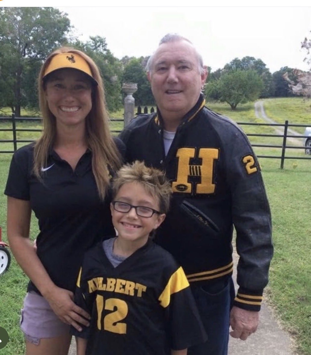 Hulbert_Riders's tweet photo. Here are this weeks Top Ten Instagram post from Hulbert Rider fans! We love seeing your memories of Hulbert! 

How can you help get our football facility $1 million upgrade? ￼ 
1) Post on Instagram of X
2) Use the HASHTAG #FN5GL #Entry 
3)TAG @hulbert_riders @TMobile https://t.co/7T7OV8wCYV