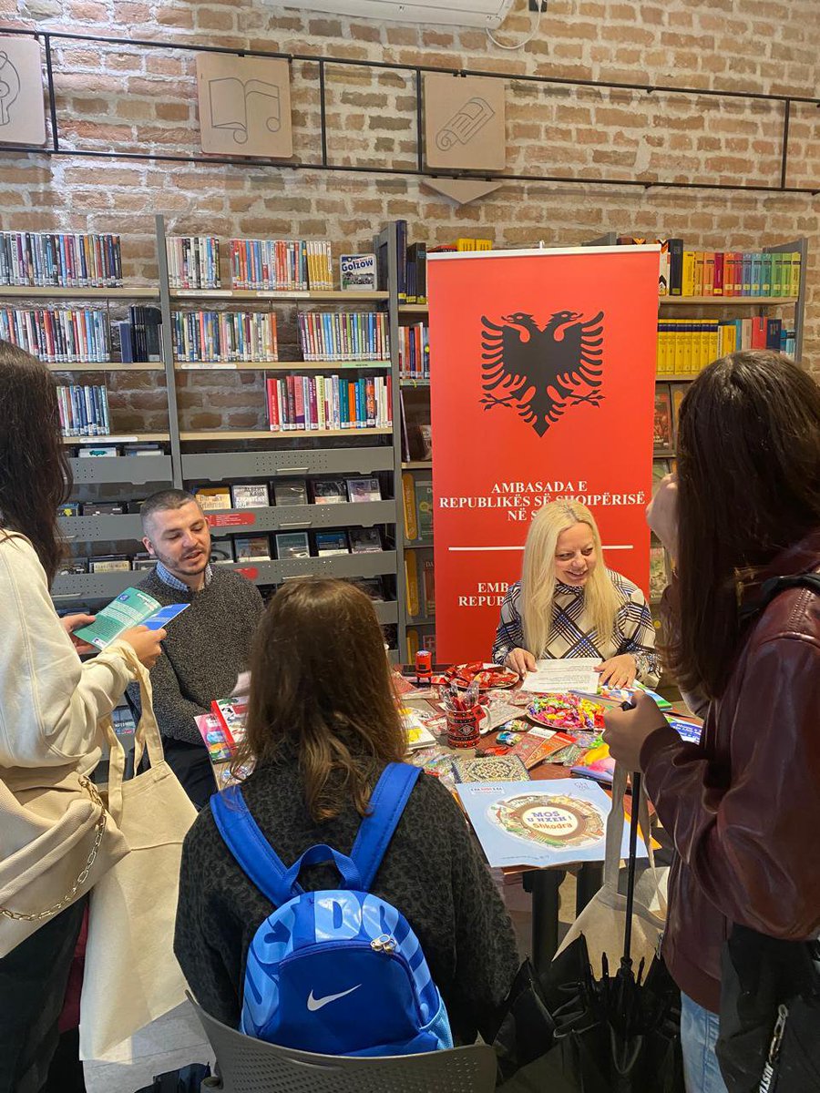 AlEmbassySerbia's tweet photo. The Albanian language was proudly represented today among more than 20 other European languages at the 26th edition of the European Day of Languages in Belgrade. https://t.co/PGuJy7licp