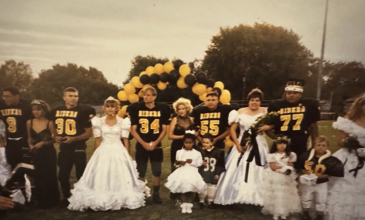 Hulbert_Riders's tweet photo. Here are this weeks Top Ten Instagram post from Hulbert Rider fans! We love seeing your memories of Hulbert! 

How can you help get our football facility $1 million upgrade?  
1) Post on Instagram of X
2) Use the HASHTAG #FN5GL #Entry 
3)TAG @hulbert_riders @TMobile https://t.co/tu2ww50Is0