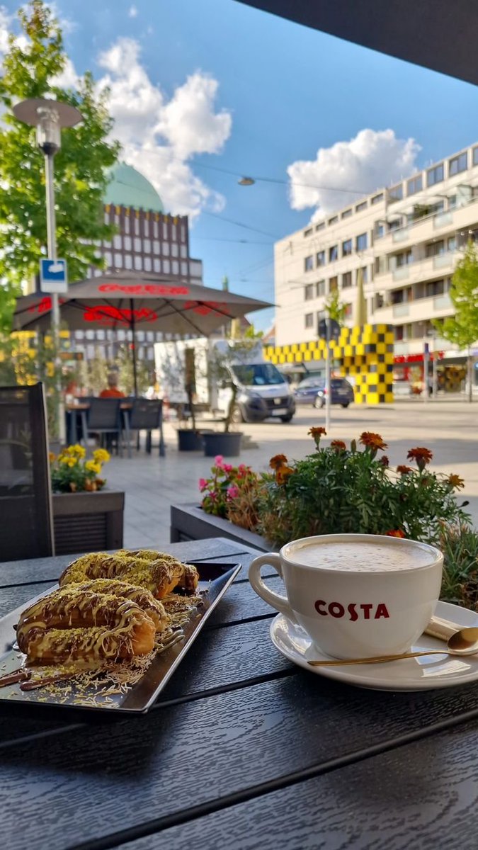 ivanadimitwb's tweet photo. Кафе за денес ☕️ https://t.co/trmEyhhj33