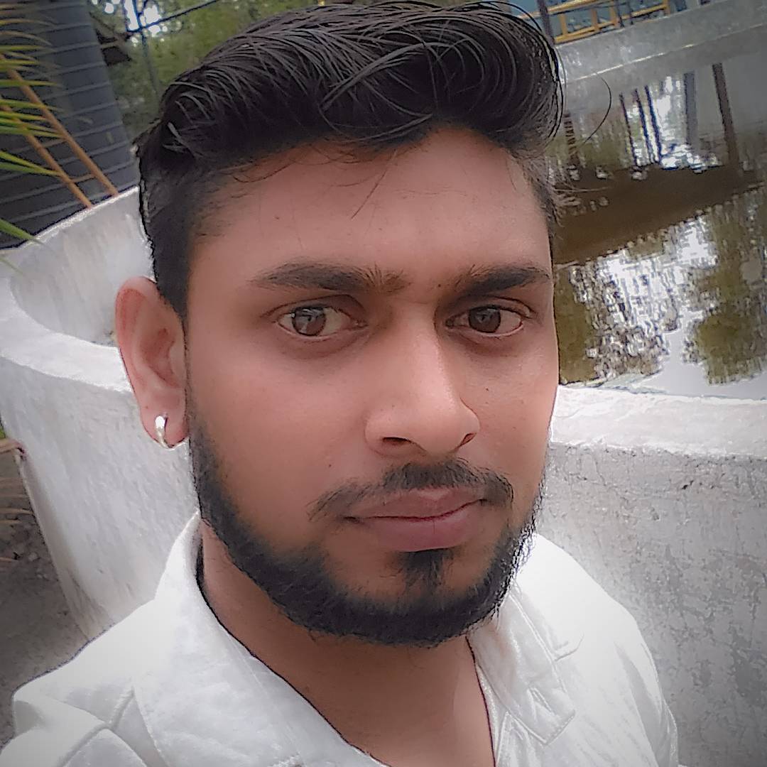 CorneliaMena3's tweet photo. ले ले रे, सेल्फी ले ले रे! https://t.co/5b4p3afUK5
