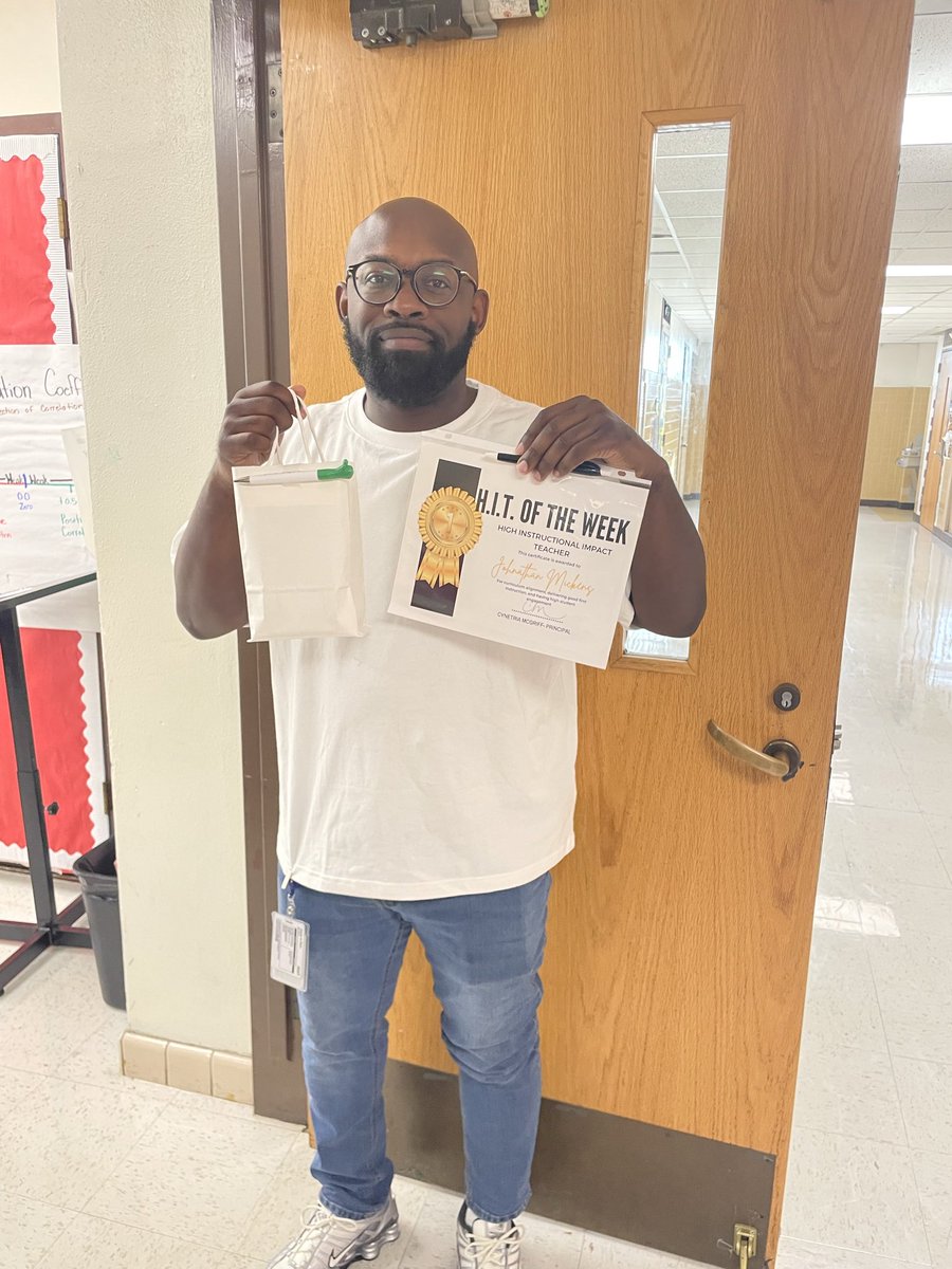 BStoreyMS's tweet photo. It’s Friday!! Time to celebrate and recognize Eagle Excellence! Congratulations to our Eagle Scholars of the Week, our H.I.T. (High instructional impact teacher) of the week, Mr. Mickens, and our Eagle Builder of the week, Ms. Douglas. #BuildingaStoreyofExcellence🦅 https://t.co/sg338IoO9K