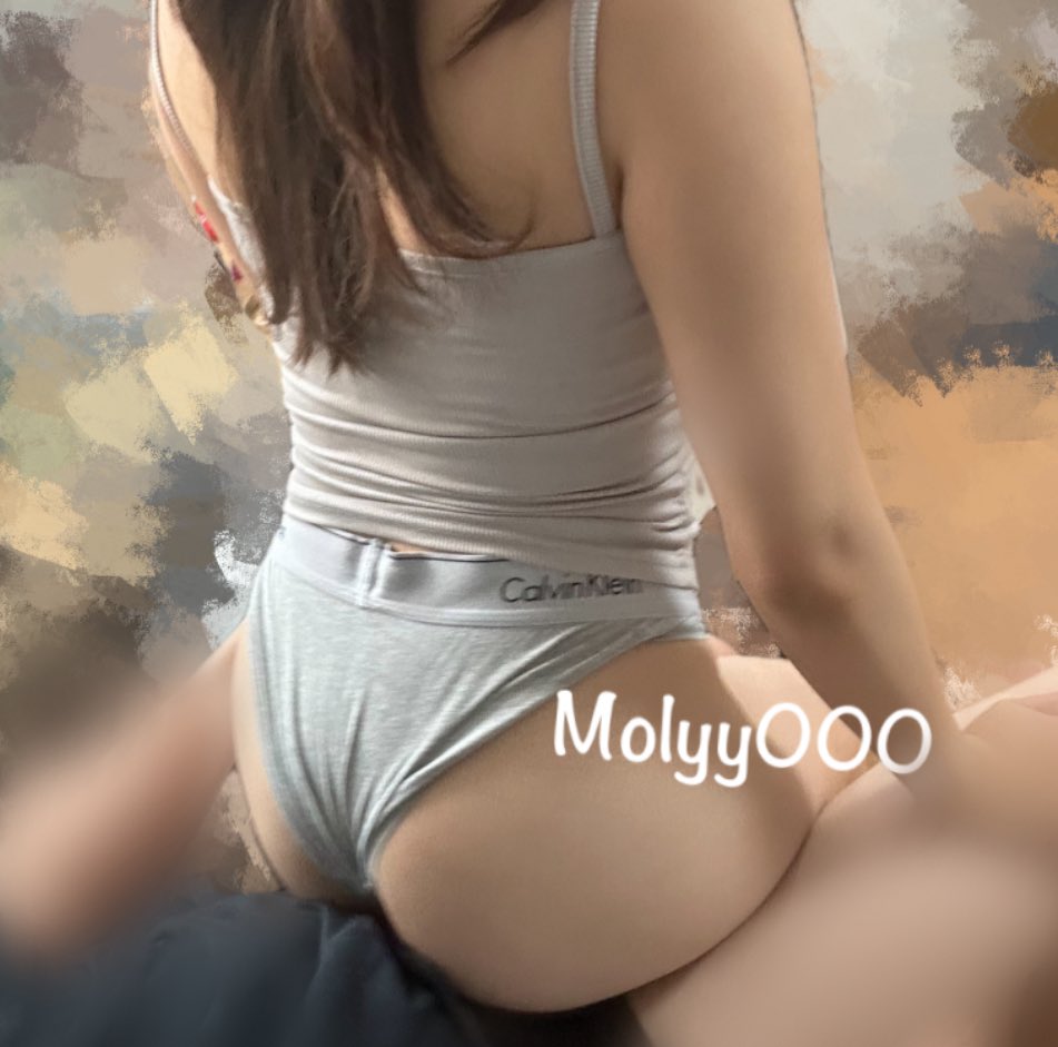 molyy000's tweet photo. 벗기지도않고 따먹어줬어 https://t.co/u19jfjyU8a