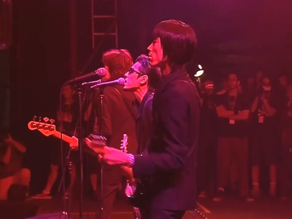 concertwatchman's tweet photo. 무서운 3인조 https://t.co/1wAi3ZRzYi