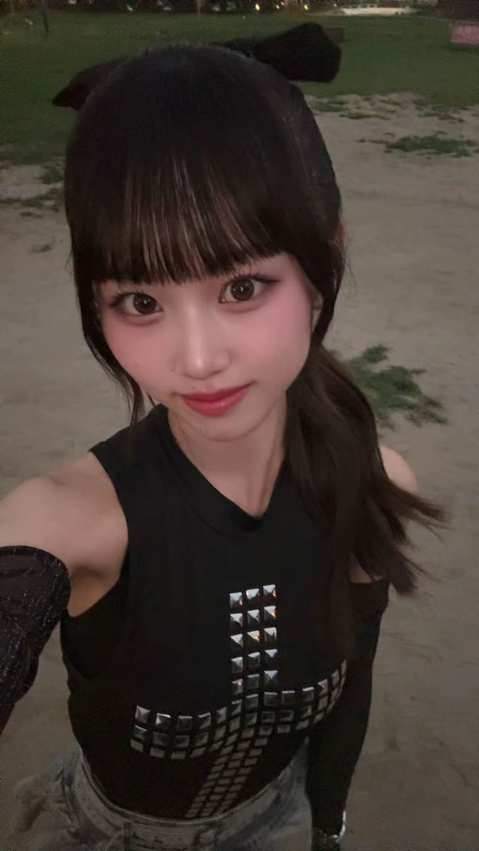 miuse_miyuu's tweet photo. 今日もお疲れさま!
疲れたよね😫
みんな早く寝てね!
私は作業終わらせて寝ます!!
明日もほどほどに頑張ろう💪
Good night🫶
#MiUSE #Miyuu https://t.co/RWoC99FsLw