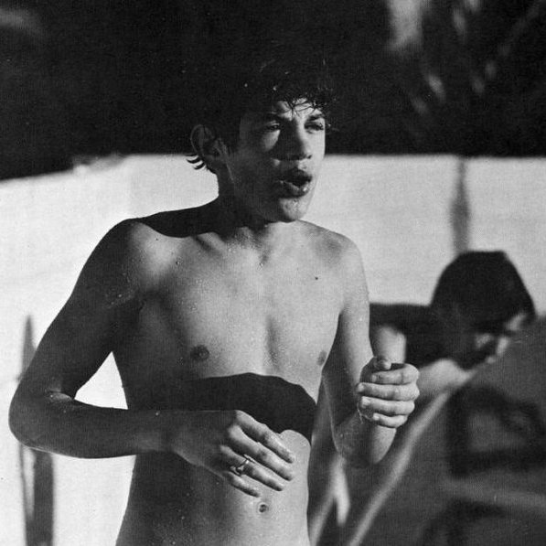 spankingmonkey3's tweet photo. Caught mid-stride by the water's edge. A brilliant dynamic capture of youth, summer energy, and movement frozen on film. There is an unmatched vitality in vintage sports and poolside photography. https://t.co/FRFCJaRNhd