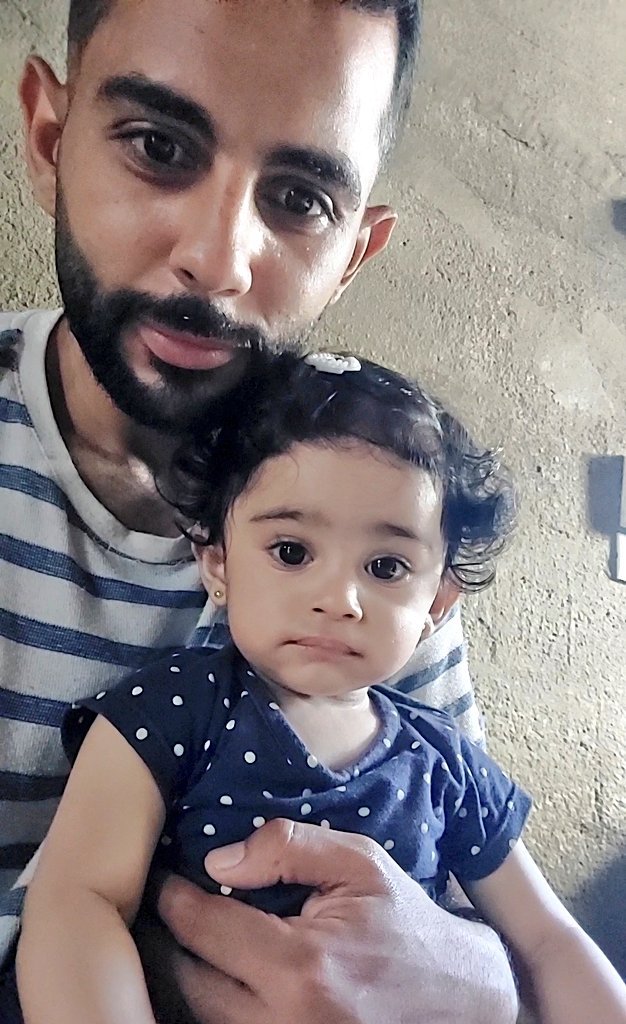 rola_almoghrabi's tweet photo. My baby Eileen and me we are still alive in Gaza.🇵🇸

If you see this photo, please don't scroll past in silence.

Write anything - even a single dot means so much to us and reminds us that we are not alone.🥹💔🙏 https://t.co/oz9kaUXYar