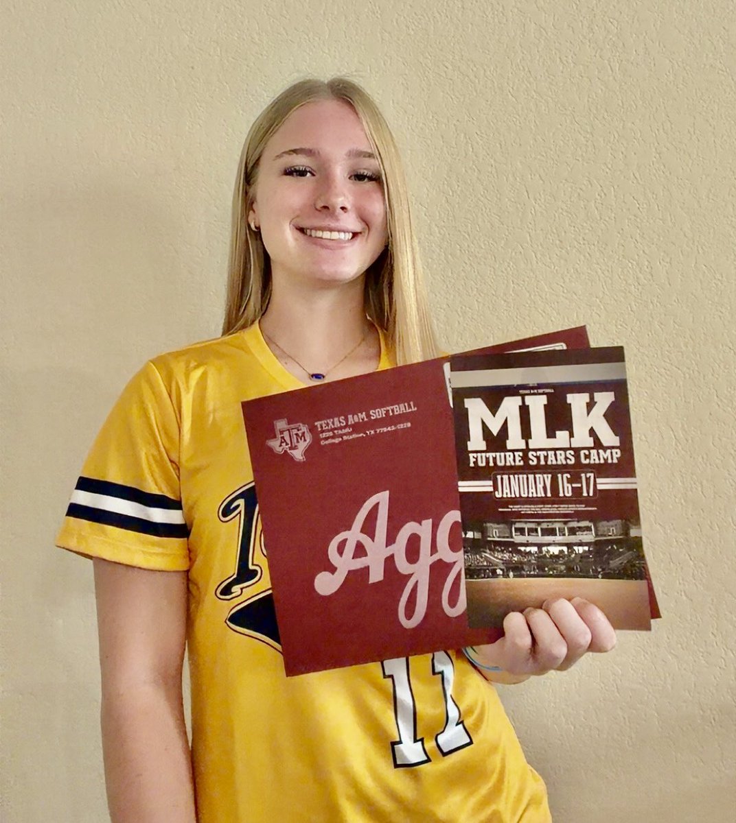 IGNational14s's tweet photo. 2030, @paisley_davis5  is headed to @AggieSoftball for their MLK Future Stars Camp!  Excited for opportunity for ya Paisely! 💪🏼 Go Shine &amp; Do what you do! 💙💛@jazzvesely https://t.co/6GUYYX04g2