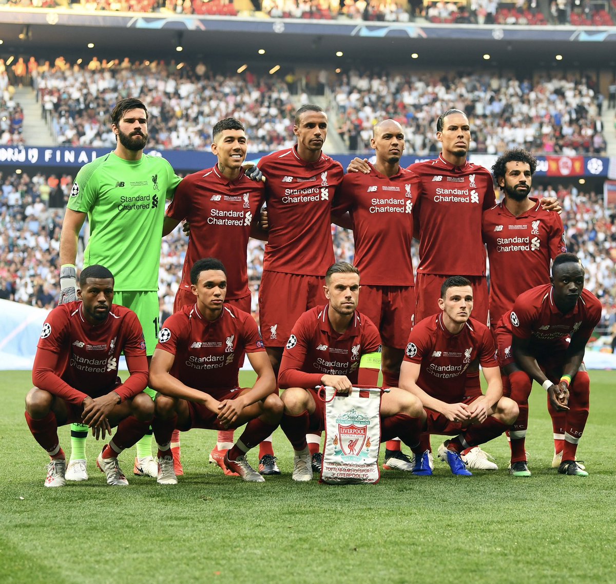 yakobper90's tweet photo. Feel sorry for Liverpool 18/19. Record breaking side that were robbed of a League and CL double. 97 points doesn’t get you a title because the team you’re up against decided they couldn’t compete fairly and wanted to financially cheat in assembling their squad. What a shame. https://t.co/X0VTHAlRFB