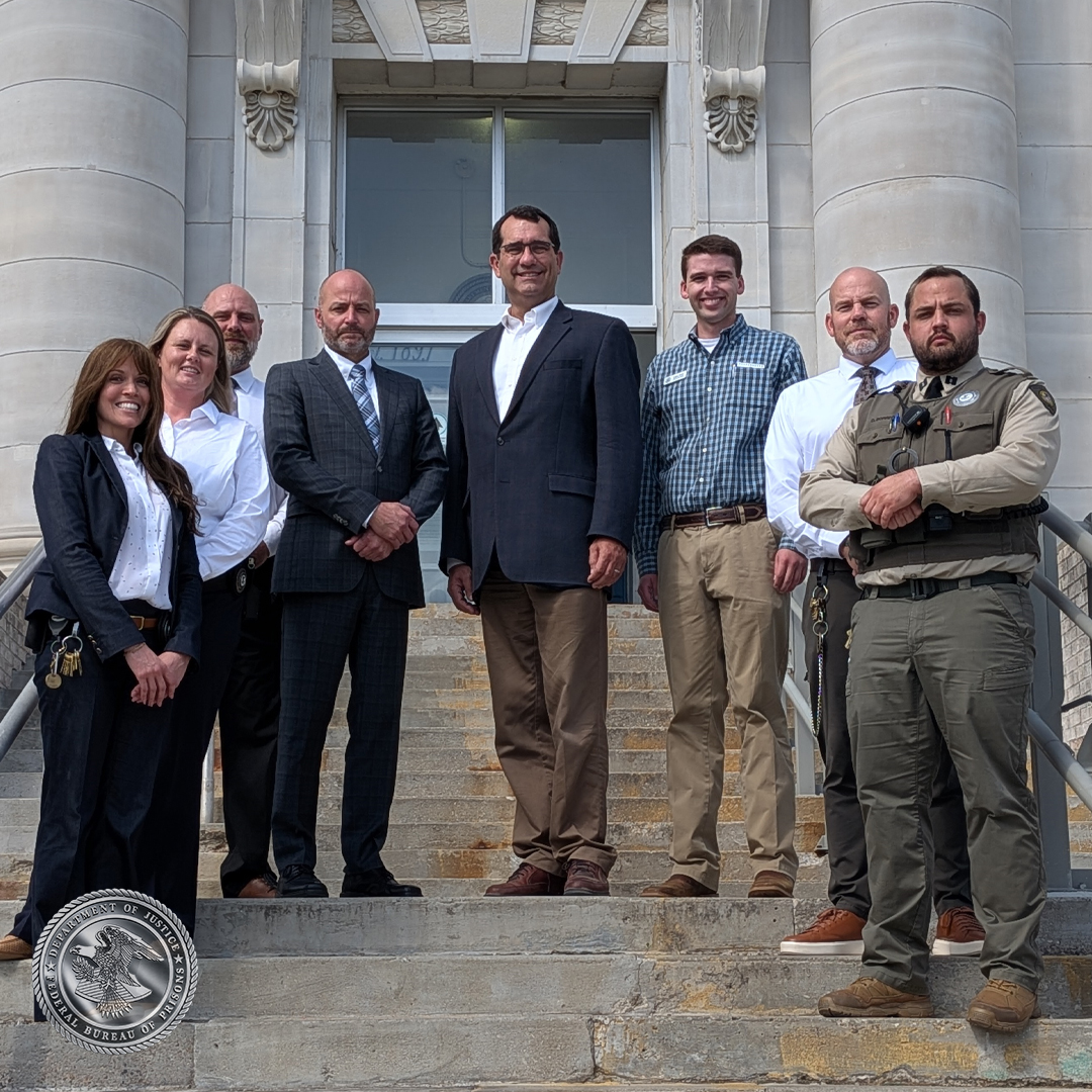 OfficialFBOP's tweet photo. #FCILeavenworth welcomed @RepDerekSchmidt, showcasing its rich legacy as the first federal prison and highlighting critical, forward-looking initiatives. Discussions emphasized impactful #FirstStepAct programs and skill-building opportunities preparing individuals for successful reentry. #ReentrySuccess #FederalCorrections