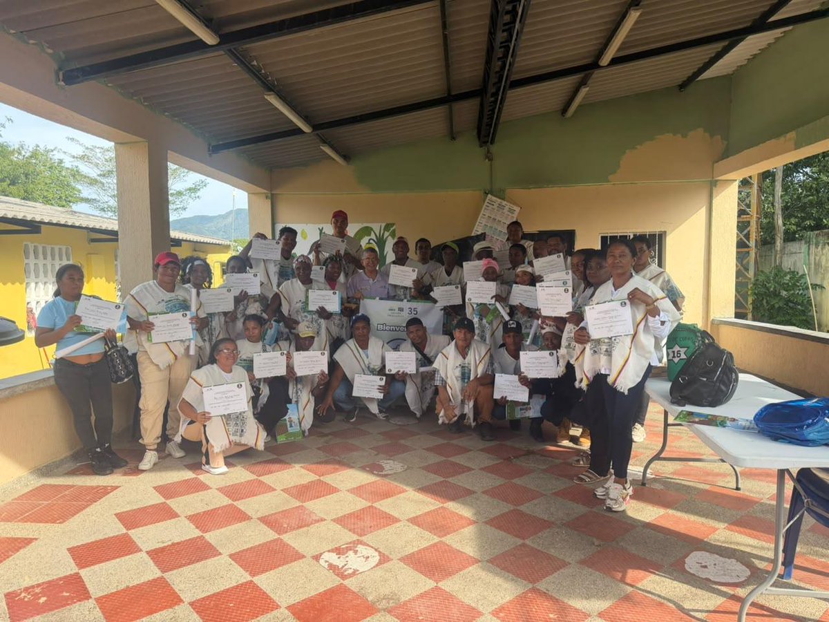 ProcultivosAndi's tweet photo. En #Riohacha, La Guajira, 77 productores de #yuca participaron en dos jornadas del taller de protección de cultivos. 🌱 Un espacio para fortalecer conocimientos y promover buenas prácticas para una producción más segura y sostenible, en articulación con la Alcaldía. https://t.co/vN0ujWbwbY