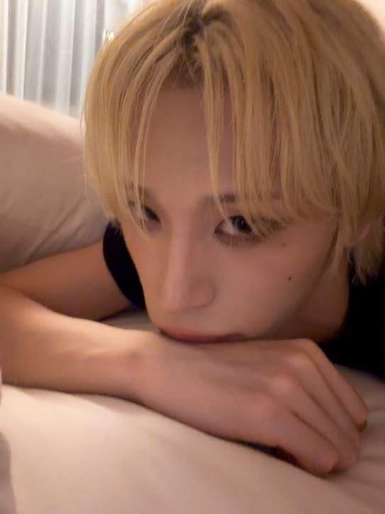 haruskit's tweet photo. imagine waking up to this every morning https://t.co/tgWqJac9YD