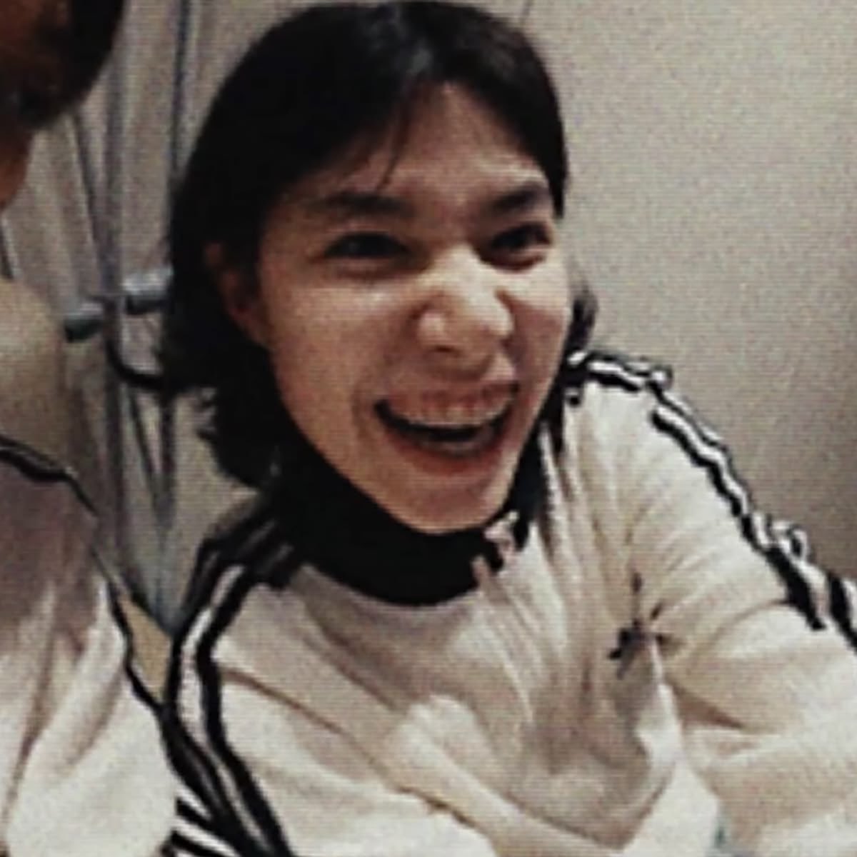 lb5xx1's tweet photo. 나련왜울어 https://t.co/HAWQEd413E