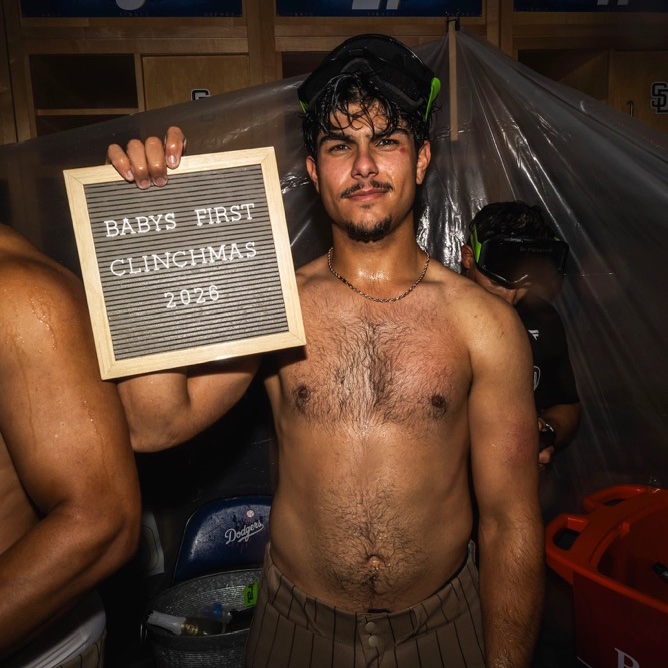KalshiBSB's tweet photo. When the Padres clinched a playoff berth last night, catcher Ethan Salas was unable to participate in all of the festivities, since he’s still under the legal drinking age.

They didn’t want him to be left out though 😂 

(via @Padres) https://t.co/WWfjbiYC00