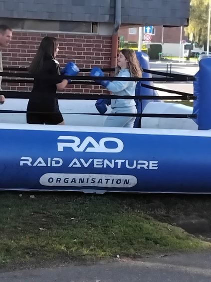Image de Préfet du Calvados - 🤝 Prox Raid Aventure à Lisieux

Le sous-préfet de Lisieux, accompagné du maire, a participé à l’opé