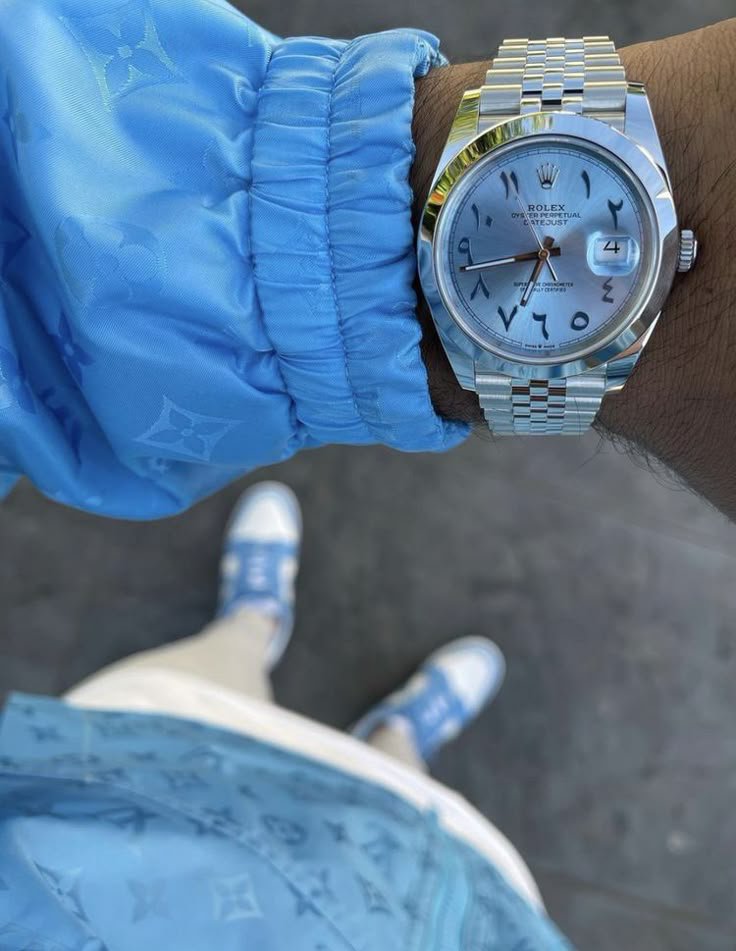 ONLY1ZUBI's tweet photo. Watch drip https://t.co/5phw9tcgsO