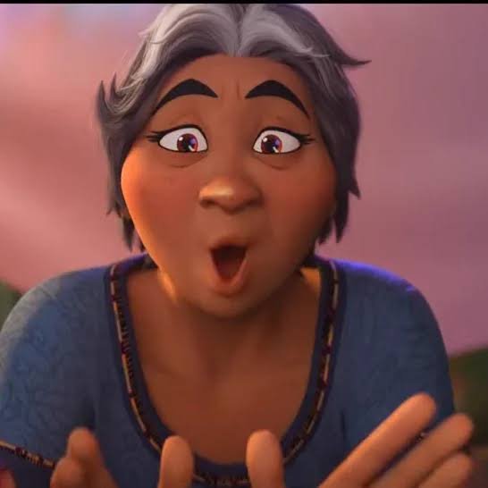 toogaysendhelp's tweet photo. Okay so who is willing to hear me out abt Lola Fatima x Manang doomed yuri https://t.co/4RdzlZi94e