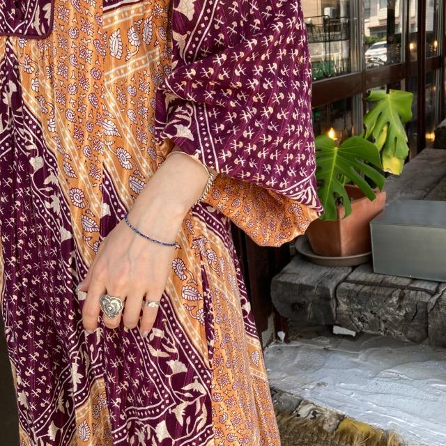 DarlaHalbrme's tweet photo. Lapis Lazuli mini gem accessory in deep blue, symbolizing truth, success, health, and good fortune. Its timeless design is perfect for everyday wear and effortless layering. https://t.co/f1qZ6B7hlZ