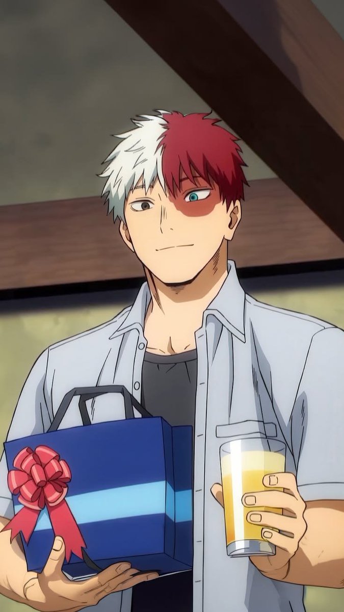 SweetheartIzuku's tweet photo. Mi amiga es muy fan de Shoto Todoroki y pues realmente queria darle un regalo bonito, así que me complique la existencia haciendole una bolsa de regalo inspirada en la bolsa de regalo que le dan a Shoto adulto x su ascenso :3 https://t.co/udgqLhHZOZ