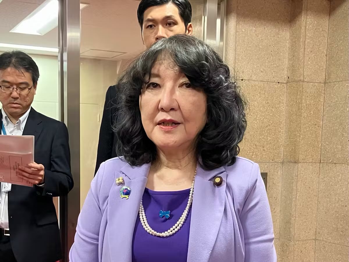 SOU_BTC's tweet photo. 片山財務相「円の過小評価は問題と再確認」　ベッセント氏との協議で

片山財務相は、日米両政府が「円は過小評価されており、行き過ぎた円安は問題」との認識を改めて確認したと説明。一方、市場は日米が協力して円安を抑える姿勢を軽く見すぎているとの認識を示し、けん制した。 https://t.co/sYxRlK9ahT