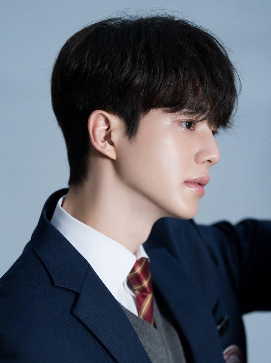 archivekangie's tweet photo. tomorrow is kang pio day and i’m absolutely NOT ready for this. somebody protect our boy because i already know i’m going to suffer. 🤧 

#SONGKANG #송강 
#FourHandsTwoSonatas 🎹 https://t.co/GkEtrUY2xW