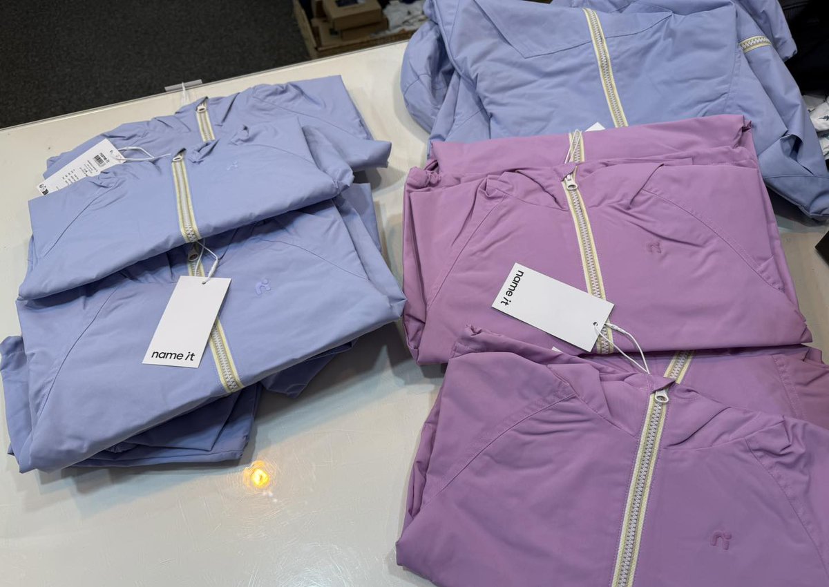 DustinSchrujy's tweet photo. Nieuwe collectie: zomerjasjes van NAME IT. Slechts €32, 99, vanaf maat 92. OP = OP! https://t.co/zsRH2FV82T