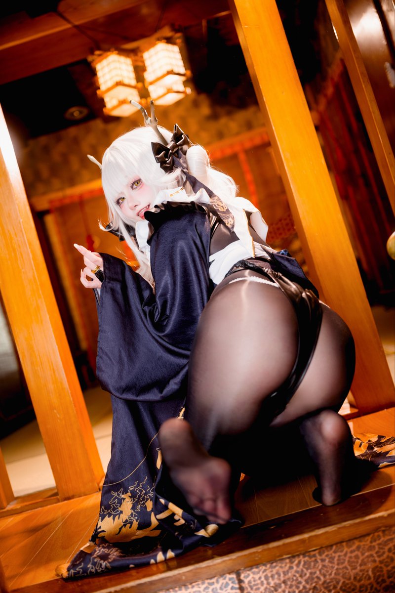 _iYoko_'s tweet photo. 🌕🐇

#NIKKE https://t.co/VpS96Q3jNh