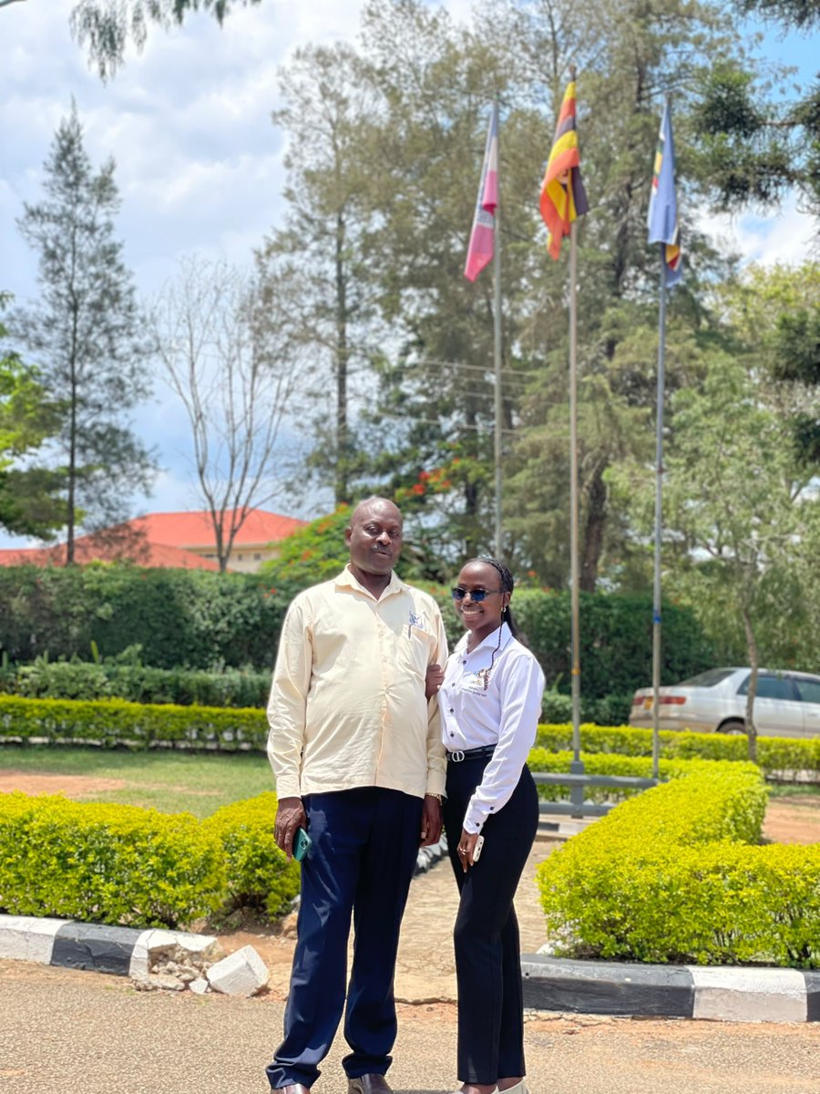 PKabahinda's tweet photo. Today a team from @mbupsa at MUST visited Mbarara High School/ the Kraal / Bulls empire to talk about the Diversity of the Pharmacy Profession and mentor the young scientists.
In celebration of World Pharmacists day https://t.co/wu1Ucmv8Qa